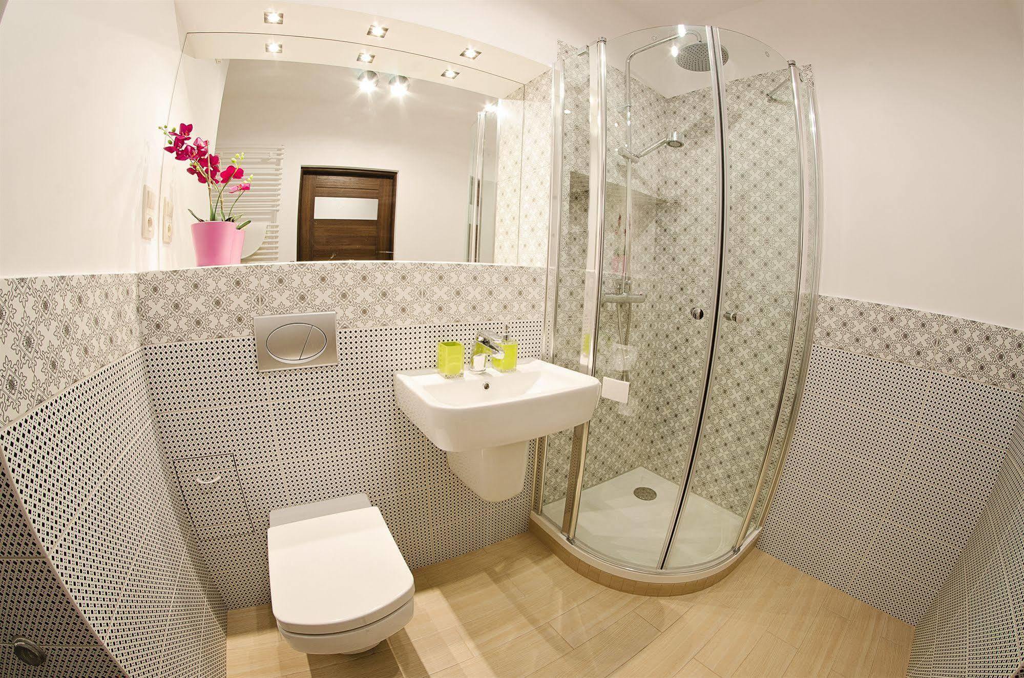Angel City Center Krakow Aparthotel Exterior photo