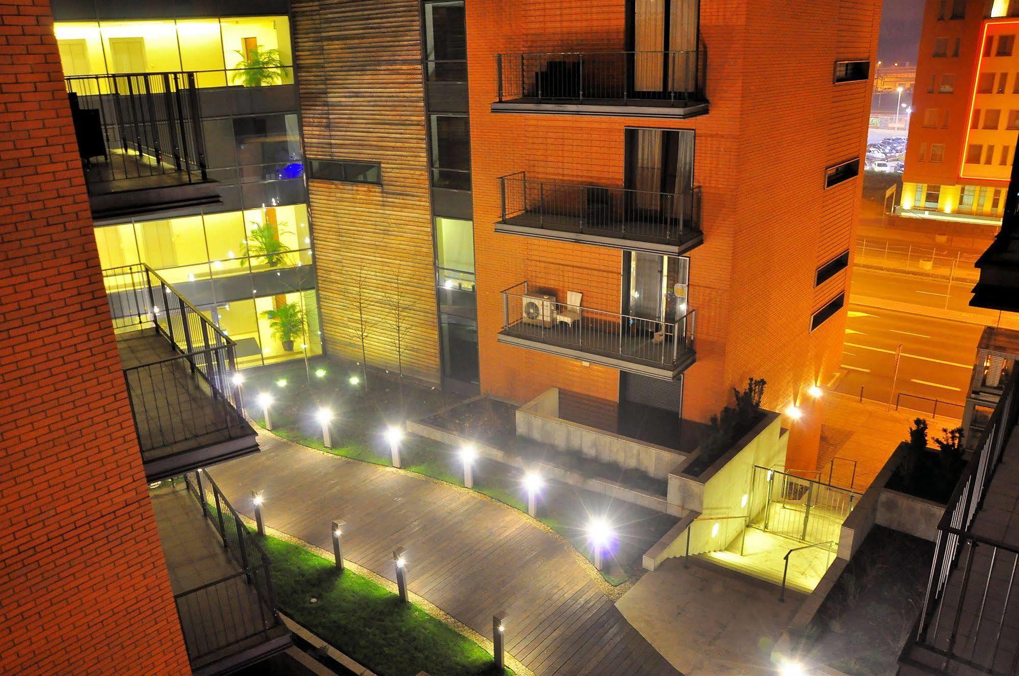 Angel City Center Krakow Aparthotel Exterior photo