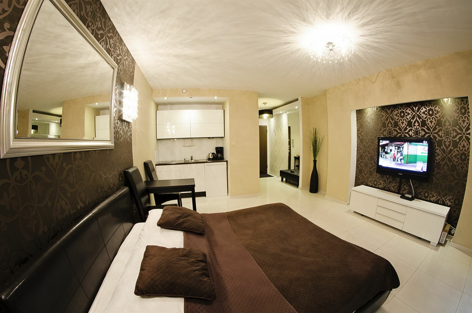 Angel City Center Krakow Aparthotel Exterior photo